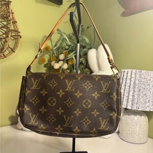 Louis Vuitton Classic Brown Monogram Shoulder Bag